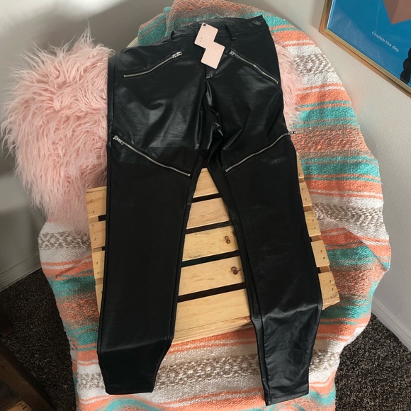 NWT Nasty Gal Moto faux leather leggings - Picture 2 of 4